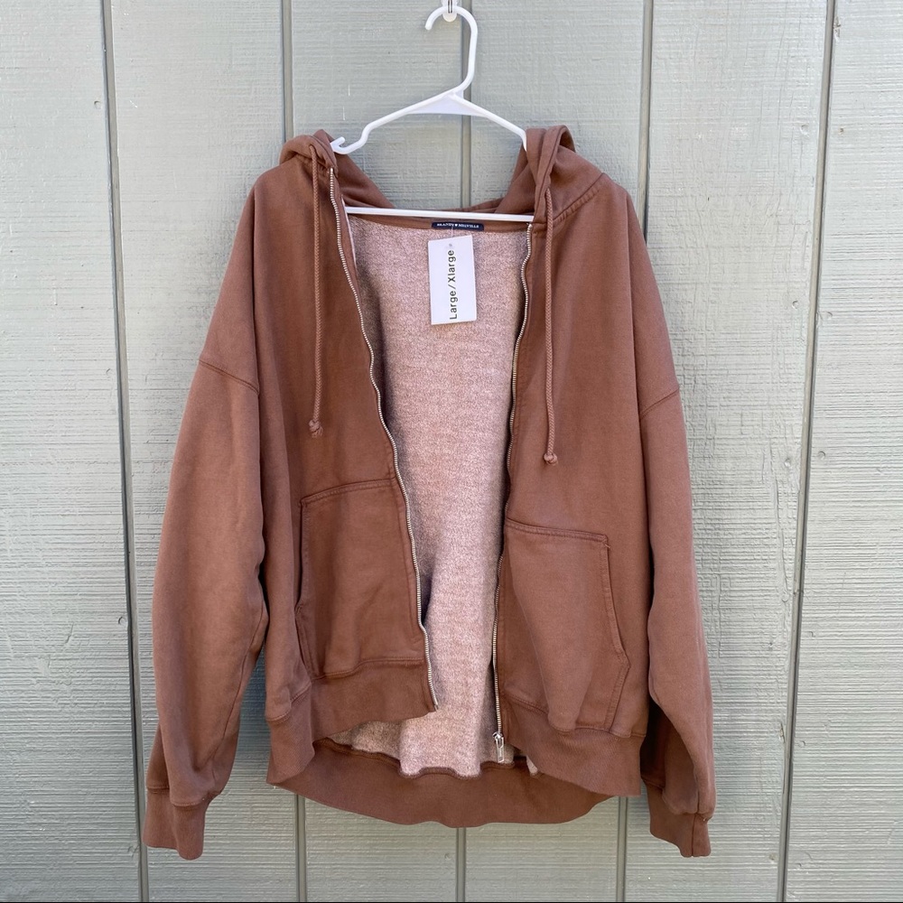NWT Brandy Melville Christy Hoodie
